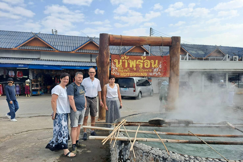 Chiang Rai: 2 Temples (White and Blue) + Black House Museum Meeting Point: Wat Phra Singh (Hotels Outside Pickup Area)