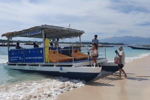 Gili Islands: 3 Island BBQ Sunset Cruise with Snorkeling