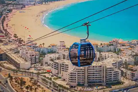 Tour de la ciudad de Agadir con guía, paseo en camello al atardecer y cena barbacoa