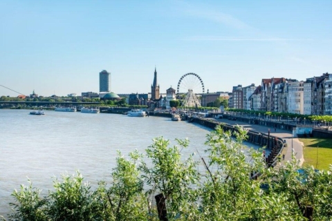 Düsseldorf: In een notendop - de 60 minuten tourGroepsrondleiding in het Engels