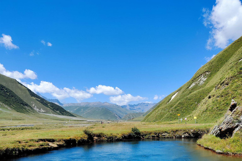 Kazbegi: Truso and Sno Valley with Driver