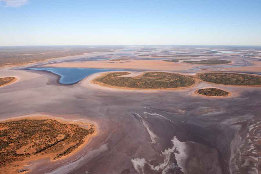 Uluru, Kata Tjuta & Lake Amadeus: 1-stündiger Rundflug mit dem Flugzeug