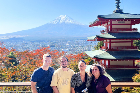 Från Tokyo: Fuji-berget 5, Oshino Hakkai, dagsutflykt till OnsenJR Tokyo Station Marunouchi upphämtning kl. 8.00