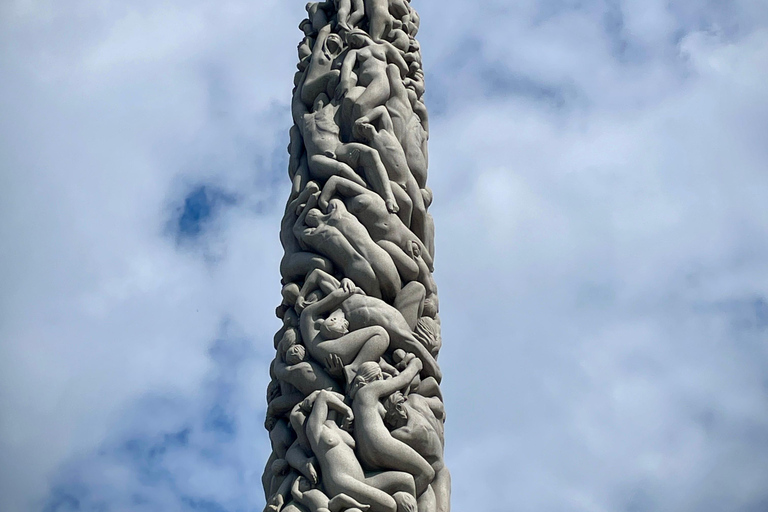 Oslo: tour guidato a piedi del Parco VigelandOslo: tour guidato a piedi nel Parco Vigeland