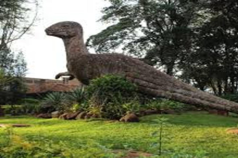Nairobi: National Museum & Snake Park Guided Tour