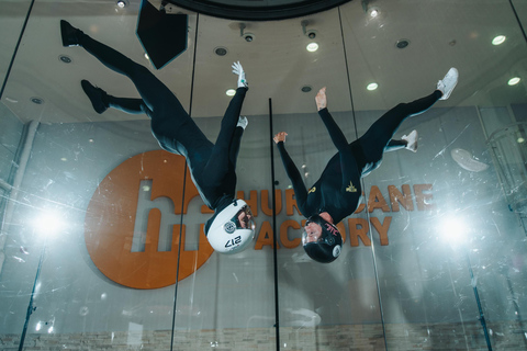 Prag: Hurricane Factory Indoor Skydiving Erlebnis