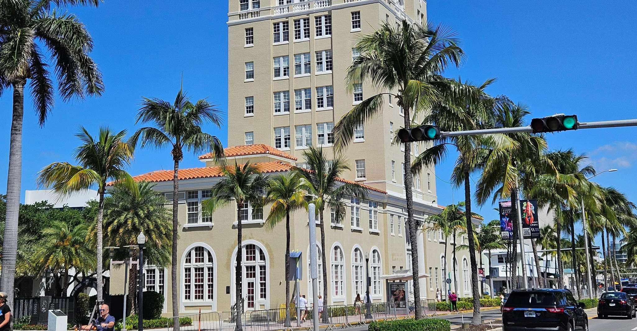 Miami Beach: City Highlights Guided Bike or eBike Tour photo 13
