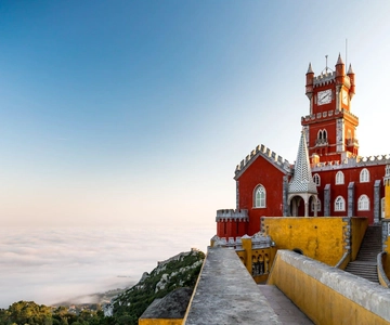 Lisbon: Sintra Half-Day Tour with Pena Palace & Regaleira