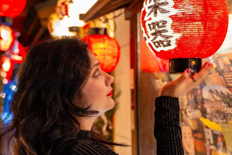 Private Daytime Photoshoot Experience in Osaka (Dotombori) Private Daytime Photoshoot Experience in Osaka (4 hrs)