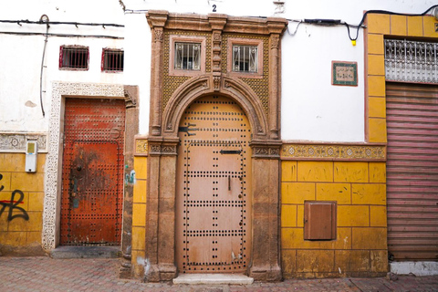 Casablanca: Layover Sightseeing Tour with Airport Transfer Layover including the Moroccan Hammam and traditional Dinner