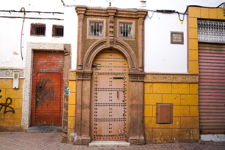 Casablanca: Layover Sightseeing Tour with Airport Transfer Layover including the Moroccan Hammam and traditional Dinner