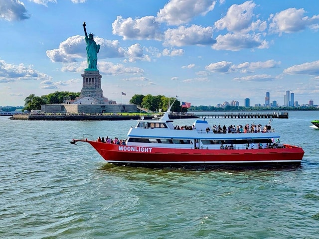 NYC Skyline & Statue of Liberty Sightseeing Cruise