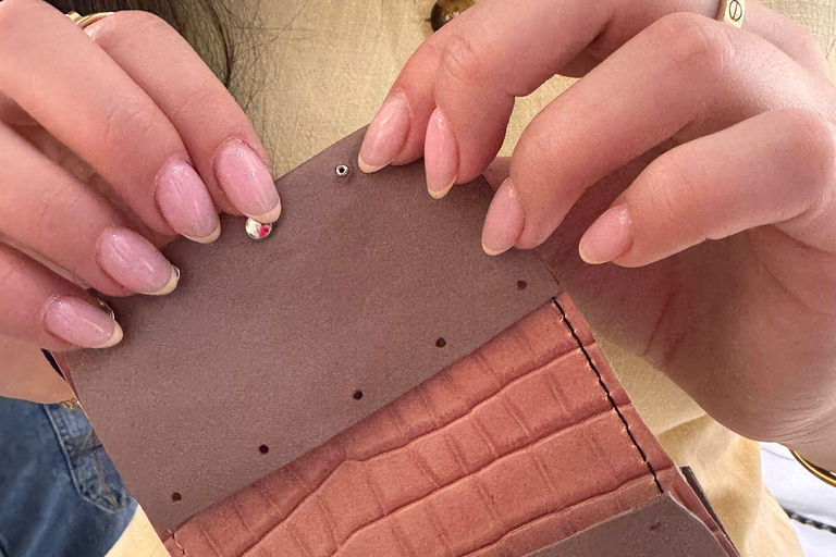 Florence: Craft a Leather Wallet in a Real Artisan Studio