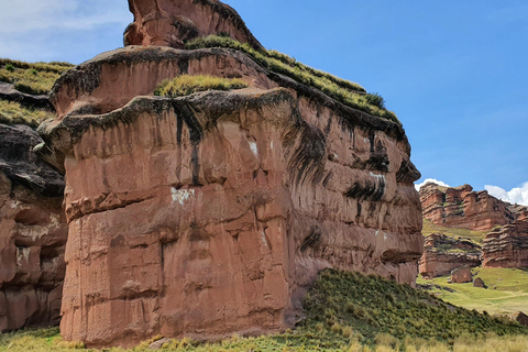 Excursion to Lampa, Pucará and Tinajani