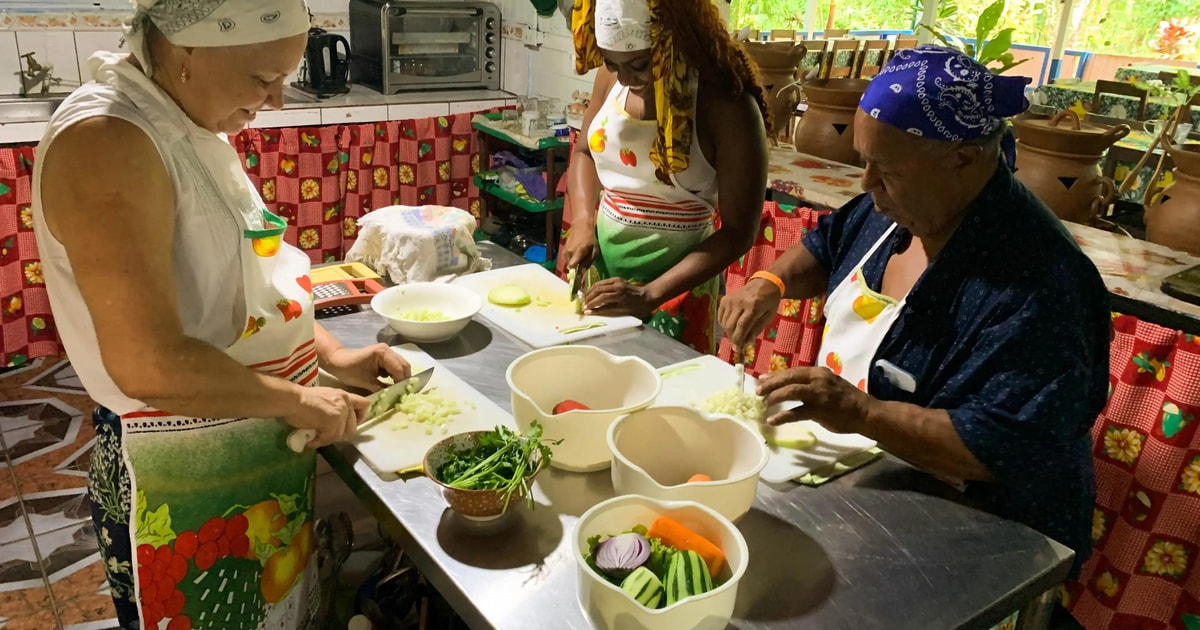 La Fortuna: Hands-On Costa Rican Cooking Class with Tía Yami - 2026 ...