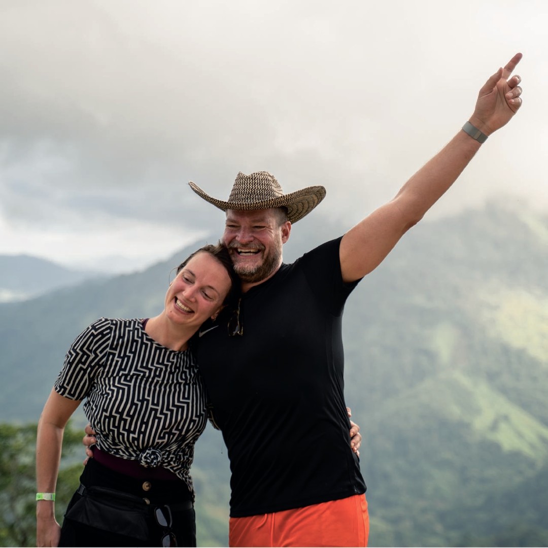 Colagem de mídia