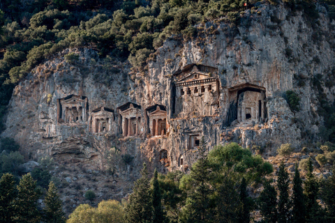 Turunc: Dalyan Turtle Beach Tour with Mud Bath & Lunch