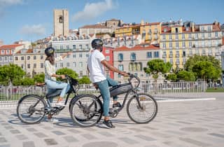 Lissabon: Hügel, Alfama und Mouraria Tour mit dem Elektrofahrrad