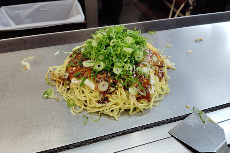 Hiroshima : Ekimae - Hiroba Food Walking Tour avec Okonomiyaki