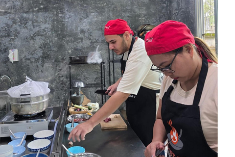 Phuket: Thai Cooking Class with Organic Garden Tour