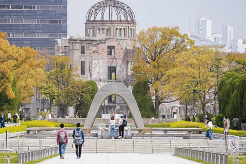 Van Osaka/Kyoto/Nara; Hiroshima en Miyajima privétour