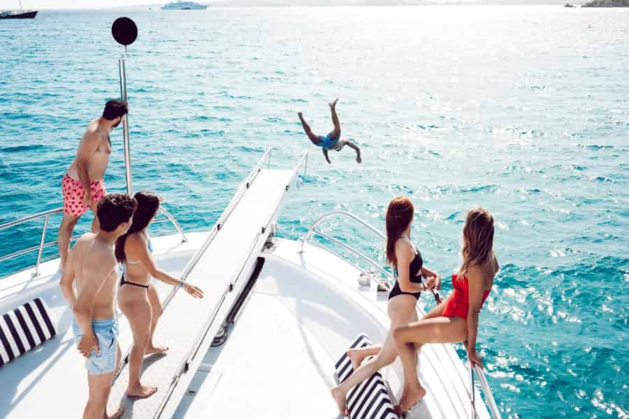 Bucht von Palma: Bootstour mit BBQ, Schnorcheln und Sonnenuntergang Option