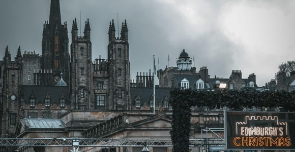 Edinburgh&#39;s Lost Christmas: History & Mystery Walking Tour