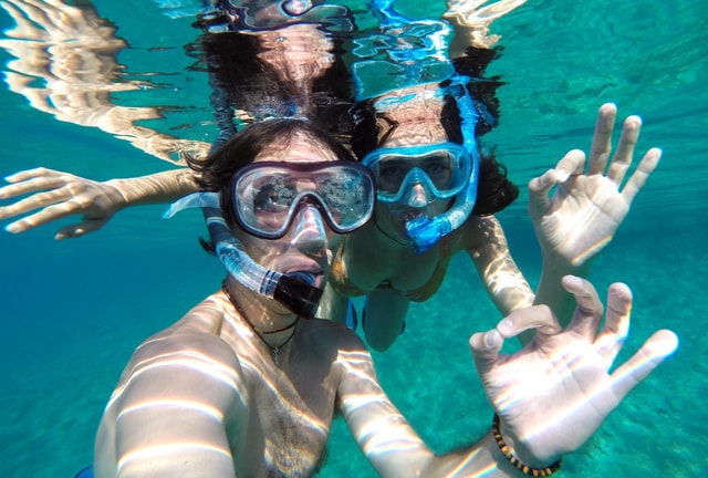 From Zanzibar: Mnemba Island Snorkeling Tour with Lunch