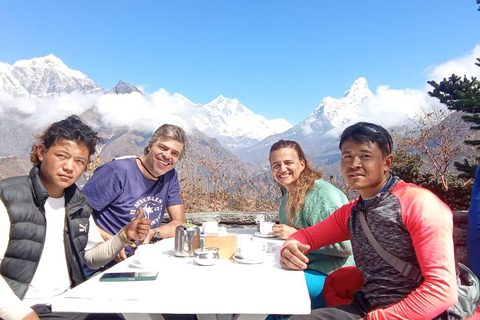 Nepal: 14-Day Everest Base Camp Trek with Lady Guide From Kathmandu : Guide+Permit Package