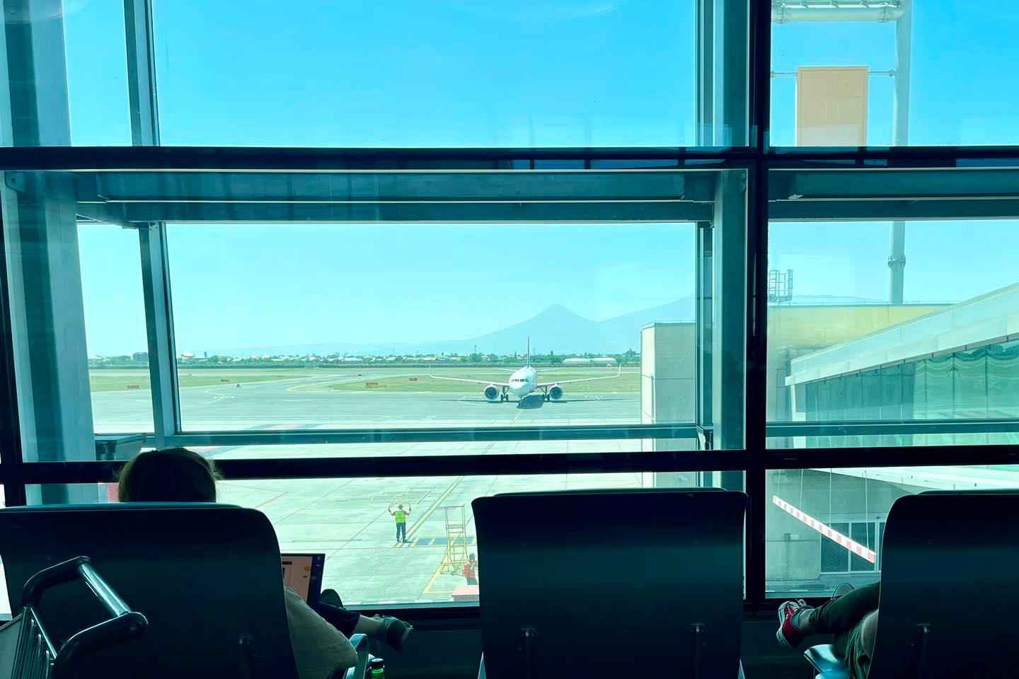 Airport Transfer from Zvartnots airport to Yerevan