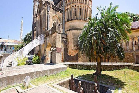 Stone Town & Prison Island with German-Speaking Guide Stone Town & Prison Island from Stone Town