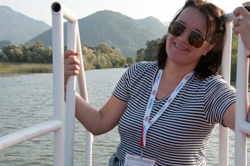 Skadar lake cruise, sightseeing from the boat with refreshme