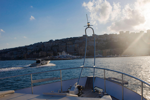 Giornata da sogno in Yacht da Napoli a Procida, Capri o Ischia