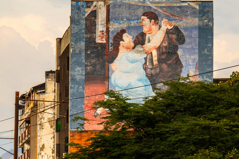 Medellín: A vida de Treasure BOTERO em sua cidade natal