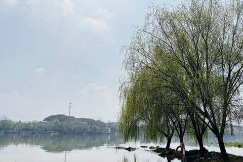 Shanghai: Tongzhou River Island & Fruit Picking Day Trip