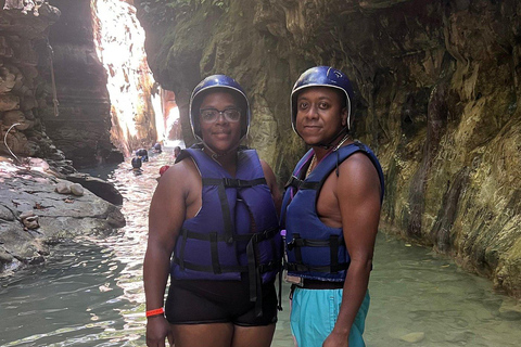 Puerto Plata: Guided adventure in the 27 Charcos de Damajagua