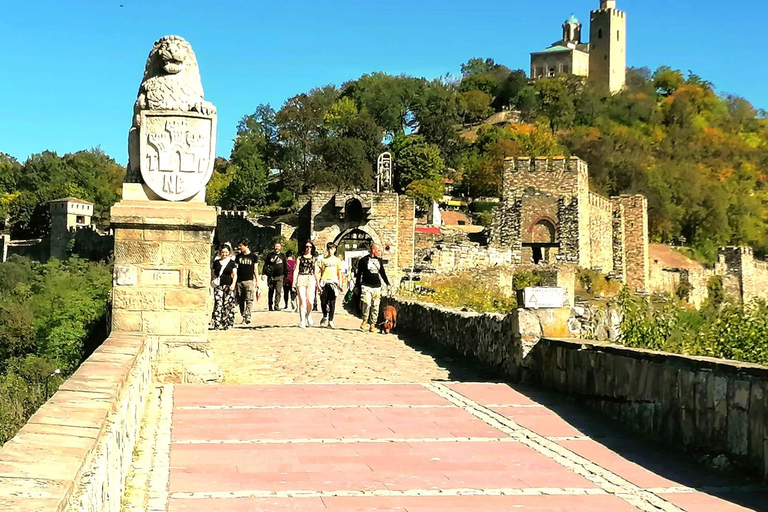 Desde Bucarest: Visita guiada privada de un día a la Bulgaria Medieval