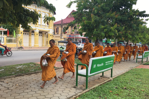 Phnom Penh to Battambang and Siem Reap 2 Day Tour & Transfer