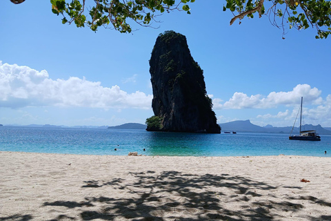 Koh Poda Krabi Half Day: 3-Island Boat Tour with Snorkeling