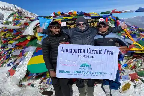 Annapurna Circuit Trek 15 Days