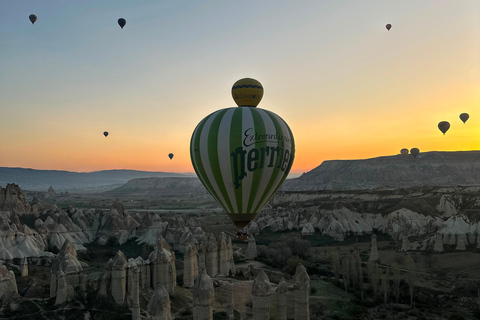 Cappadocia Hot Air Balloon Flight at Sunrise ⭐ Hot Air Balloon Flight at Sunrise in Cappadocia ⭐