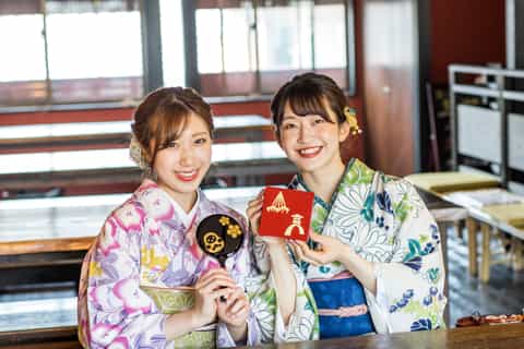 Kanazawa: Gold Leaf Craft Workshop in Higashi Chaya - Image 3