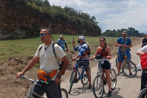 Nairobi: Hell’s Gate National Park Day Trip With boat Ride