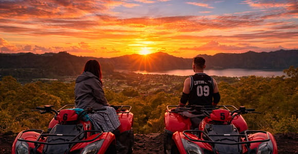 Bali: Mount Batur ATV Sunrise with Breakfast and Hot Spring