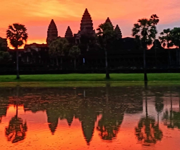Siem Reap: Excursión guiada de un día para grupos pequeños al Amanecer de Angkor Wat