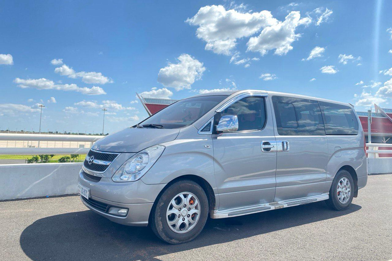 Privé taxitransfer van Can Tho stad naar Phnom Penh stad