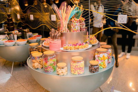 Colombo: Lotus Tower 360° Revolving Buffet & Tuk-Tuk Safari Meet at Lotus Tower Entrance: Restaurant Lunch/Dinner Buffet