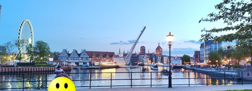 Gdańsk : visite privée à vélo de Wrzeszcz et du quartier des chantiers navals