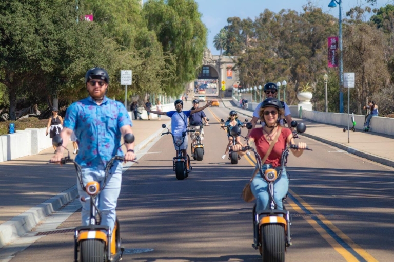 San Diego : Visite autoguidée en scooter du centre-ville et de BalboaOption standard