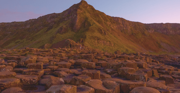 Ab Dublin: Giant's Causeway, Dark Hedges & Belfast – Tagestour